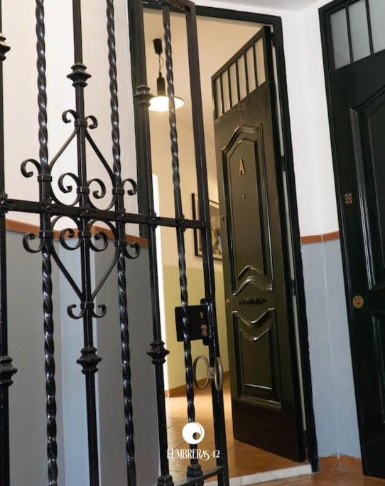 סביליה Lumbreras 42 Apartamento, Cerca De Isla Magica מראה חיצוני תמונה